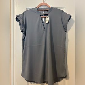 Express Blouse - Light Blue/Gray